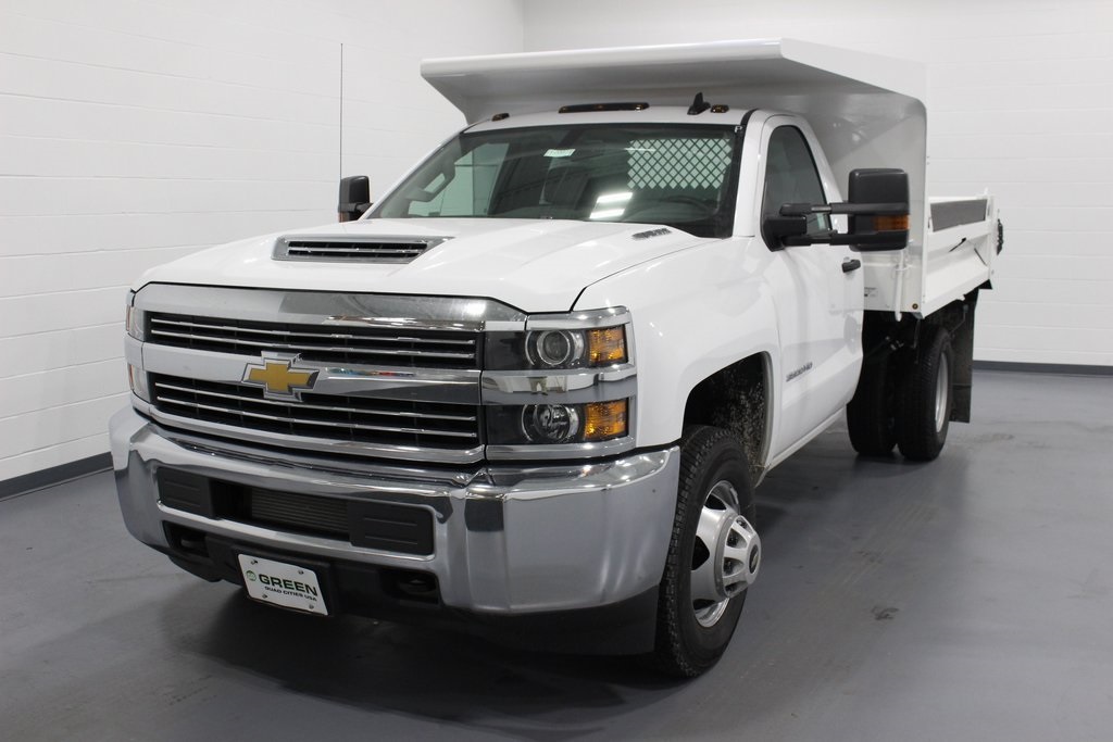 New 2018 Chevrolet Silverado 3500hd Work Truck 2d Standard Cab In Quad Cities E20673 Green 7996